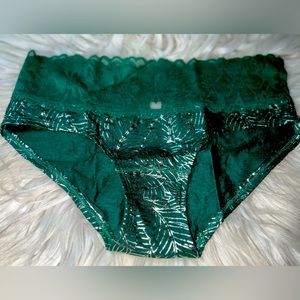 💖Victoria’s Secret VS hiphugger panty size XS